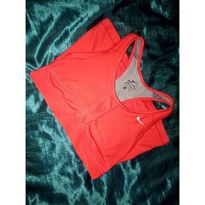 Nike Dri-Fit Tank Women’s xs with Built-in Bra